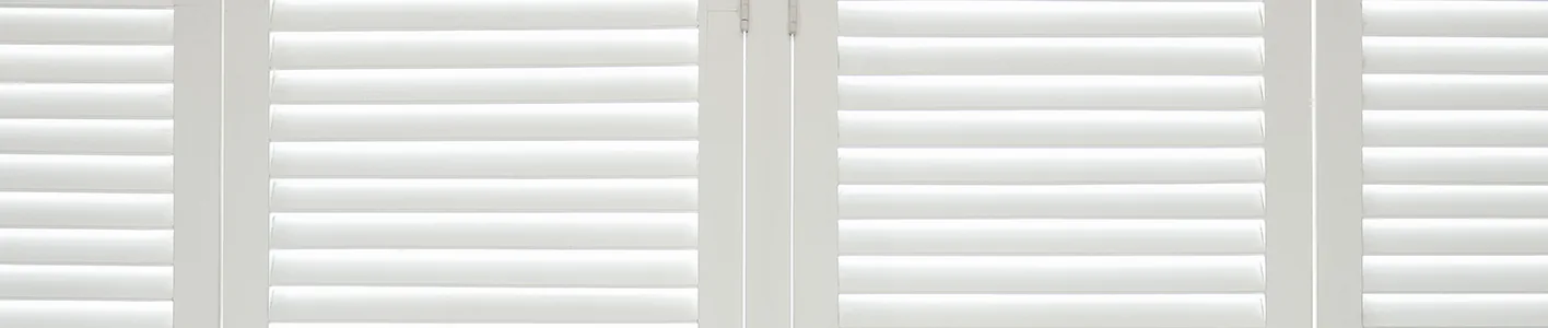 Measuring a window opening for made-to-measure shutters