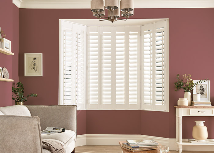 A full height bay window Shutter with lots of panels